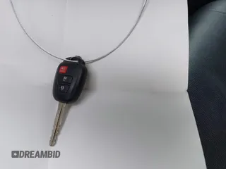 2019 Toyota Tundra SR5 z VIN 5TFHY5F17KX797348, wystawiony jako IAAI lot #41905558 z przebiegiem Nie podano mil oraz . Historia ofert i sprzedaży dostępna na DreamBid. Obrazek 11.