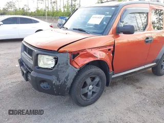2005 Honda Element LX with VIN 5J6YH18325L010593, listed as a IAAI auction lot 41931020 with 208,741 mi miles and . Bid and sale history available at DreamBid. Image 6.