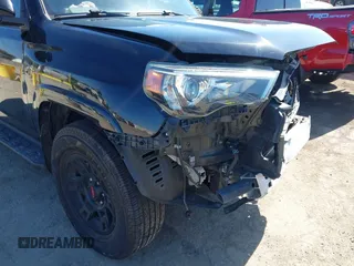 2020 Toyota 4Runner SR5 with VIN JTEBU5JRXL5749494, listed as a IAAI auction lot 42282783 with 88,724 mi miles and . Bid and sale history available at DreamBid. Image 20.