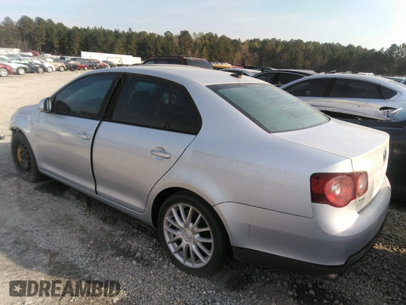 2009 Volkswagen Jetta Wolfsburg Edition with VIN 3VWRJ71K19M013277, listed as a IAAI auction lot 34707512 with 129,034 mi miles and . Bid and sale history available at DreamBid. Image 3.