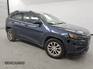 2020 Jeep Cherokee Latitude Plus with VIN 1C4PJLLB6LD653472, listed as a Copart auction lot 50411365 with 124,914 mi miles and Clean Title. Bid and sale history available at carsss.com. Image 4.