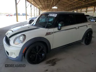 2013 MINI Hardtop S с VIN WMWSV3C53DT476179, выставлен на аукционе Copart как лот 65288755 с пробегом 164 016 миль миль и Чистый • Clean title. История ставок и продаж доступна на DreamBid. Изображение 1.