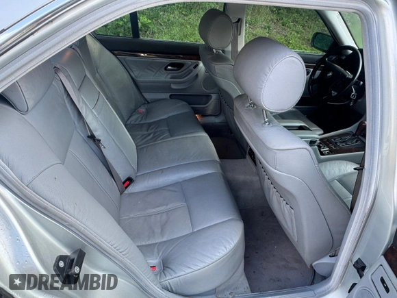 2000 BMW 7 Series 740i with VIN WBAGG8348YDN75777, listed as a Copart auction lot 65038165 with 119,506 mi miles and Clean title. Bid and sale history available at DreamBid. Image 6.