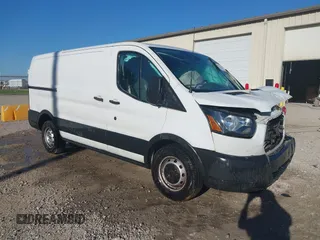 2019 Ford Transit with VIN 1FTYE1YM8KKB45313, listed as a IAAI auction lot 40529305 with 157,433 mi miles and . Bid and sale history available at DreamBid. Image 1.