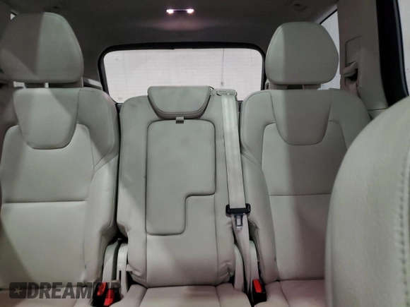 2022 Volvo XC90 Momentum with VIN YV4102PK8N1840596, listed as a Copart auction lot 42322315 with 78,026 mi miles and Clean Title. Bid and sale history available at carsss.com. Image 10.