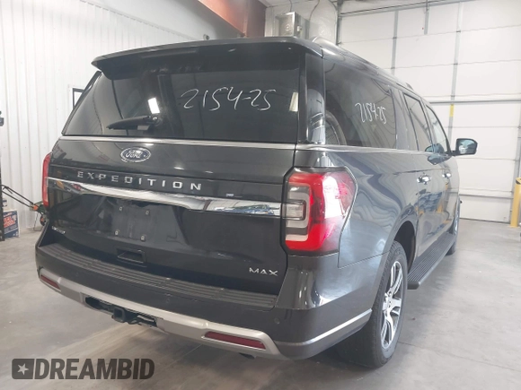 2024 Ford Expedition Max Limited z VIN 1FMJK2A8XREA35526, wystawiony jako IAAI lot #42685052 z przebiegiem 39 011 mil mil oraz . Historia ofert i sprzedaży dostępna na DreamBid. Obrazek 4.