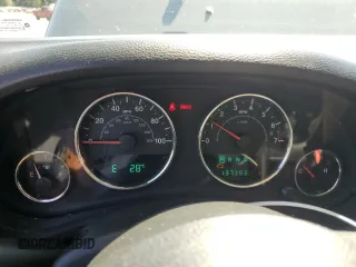 2014 Jeep Wrangler Sport z VIN 1C4AJWAG9EL117954, wystawiony jako Copart lot #65821725 z przebiegiem 137 383 mil mil oraz Czysty tytuł • Clean title. Historia ofert i sprzedaży dostępna na DreamBid. Obrazek 9.