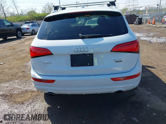 2016 Audi Q5 Premium Plus with VIN WA1L2AFPXGA096395, listed as a IAAI auction lot 41931371 with 98,429 mi miles. Bid and sale history available at carsss.com. Image 17.