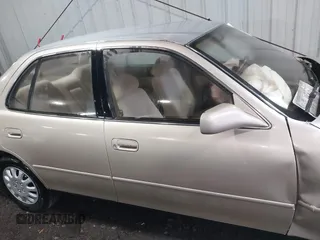 1994 Toyota Camry LE with VIN 4T1SK12E3RU863068, listed as a IAAI auction lot 41246198 with 109,786 mi miles. Bid and sale history available at carsss.com. Image 13.