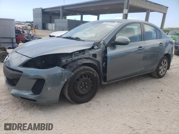 2013 Mazda 3 i SV z VIN JM1BL1TFXD1804831, wystawiony jako Copart lot #60029405 z przebiegiem 83 633 mil mil oraz Szkoda całkowita • Salvage title. Historia ofert i sprzedaży dostępna na DreamBid. Obrazek 1.