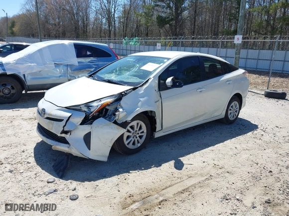 2018 Toyota Prius Two with VIN JTDKBRFU8J3070976, listed as a IAAI auction lot 41850168 with 82,662 mi miles. Bid and sale history available at carsss.com. Image 18.