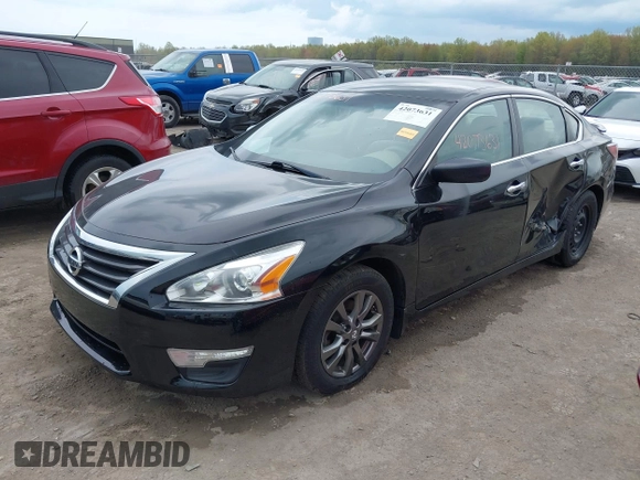 2015 Nissan Altima 2.5 SV with VIN 1N4AL3AP7FC582717, listed as a IAAI auction lot 42073631 with 137,788 mi miles. Bid and sale history available at carsss.com. Image 17.