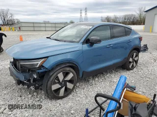 2023 Volvo C40 Ultimate с VIN YV4ED3GM0P2067200, выставлен на аукционе Copart как лот 51802685 с пробегом 21 683 миль миль и Списание • Salvage title. История ставок и продаж доступна на DreamBid. Изображение 1.