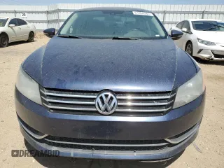 2012 Volkswagen Passat SE with VIN 1VWBP7A3XCC065461, listed as a Copart auction lot 61854385 with 214,225 mi miles and Salvage title. Bid and sale history available at DreamBid. Image 5.