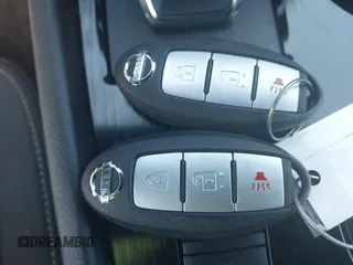 2021 Nissan Rogue S z VIN 5N1AT3AB7MC849121, wystawiony jako IAAI lot #42040310 z przebiegiem 32 914 mil mil oraz . Historia ofert i sprzedaży dostępna na DreamBid. Obrazek 11.