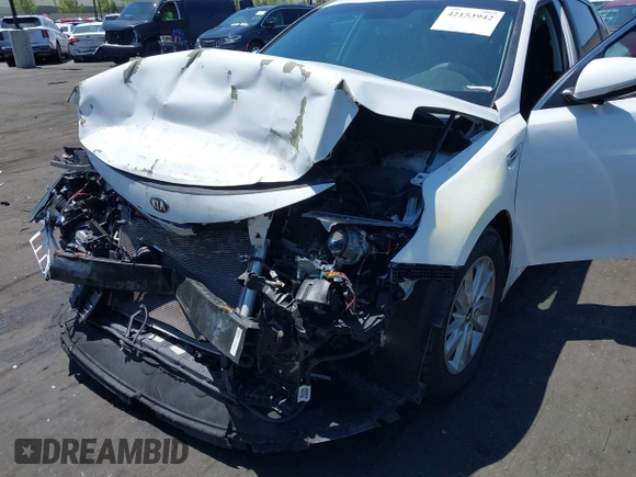 2016 Kia Optima LX z VIN 5XXGT4L37GG026140, wystawiony jako IAAI lot #42153942 z przebiegiem 128 919 mil mil oraz . Historia ofert i sprzedaży dostępna na DreamBid. Obrazek 12.