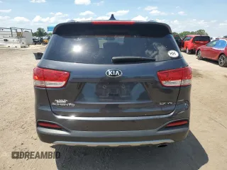 2016 Kia Sorento EX with VIN 5XYPH4A58GG117774, listed as a Copart auction lot 58323205 with 111,712 mi miles and Salvage title. Bid and sale history available at DreamBid. Image 6.
