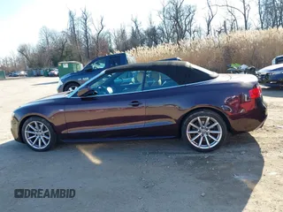 2015 Audi A5 Premium Plus z VIN WAUMFAFH8FN004891, wystawiony jako IAAI lot #41658692 z przebiegiem 179 527 mil mil oraz . Historia ofert i sprzedaży dostępna na DreamBid. Obrazek 14.