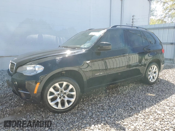 2012 BMW X5 35i with VIN 5UXZV4C58CL753610, listed as a Copart auction lot 53920475 with 145,483 mi miles and Clean title. Bid and sale history available at DreamBid. Image 1.
