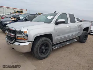 2018 Chevrolet Silverado 1500 LT with VIN 1GCVKREH8JZ267659, listed as a IAAI auction lot 41279618 with 143,310 mi miles. Bid and sale history available at carsss.com. Image 2.