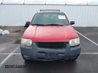 2002 Ford Escape XLT Choice with VIN 1FMCU04122KD84869, listed as a IAAI auction lot 41797569 with 181,346 mi miles. Bid and sale history available at carsss.com. Image 13.