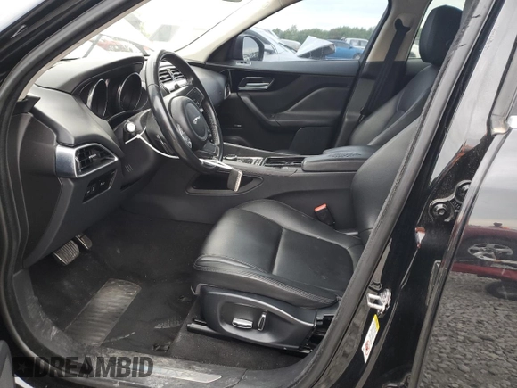 2019 Jaguar F-Pace 25t with VIN SADCS2FXXKA390615, listed as a Copart auction lot 54220435 with 108,687 mi miles and Clean title. Bid and sale history available at DreamBid. Image 7.