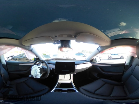 2025 Tesla Model Y Long Range with VIN 7SAYGDED4SF226776, listed as a IAAI auction lot 41514317 with 1,636 mi miles and . Bid and sale history available at DreamBid. Image 19.