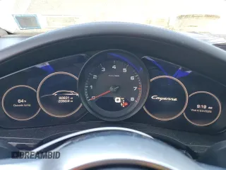 2020 Porsche Cayenne с VIN WP1BA2AY6LDA46112, выставлен на аукционе Copart как лот 54014595 с пробегом 60 831 миль миль и На запчасти • Non repairable. История ставок и продаж доступна на DreamBid. Изображение 9.