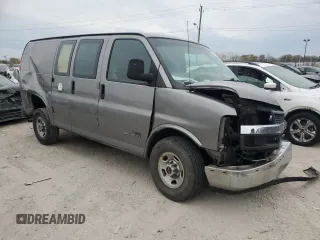 2006 GMC Savana Cargo Van with VIN 1GTHG35U761143039, listed as a Copart auction lot 80744424 with 0 mi miles and Salvage Title. Bid and sale history available at carsss.com. Image 4.