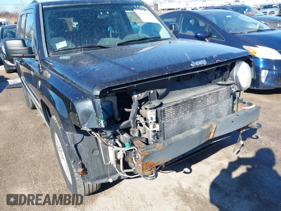 2010 Jeep Patriot Sport with VIN 1J4NF1GB2AD624078, listed as a IAAI auction lot 41635298 with 181,537 mi miles. Bid and sale history available at carsss.com. Image 6.