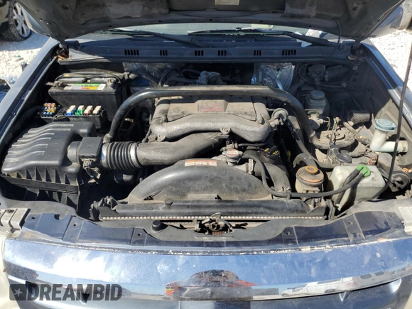 2005 Suzuki XL7 LX z VIN JS3TY92V654107848, wystawiony jako Copart lot #73425794 z przebiegiem Nie podano mil oraz Szkoda całkowita • Salvage title. Historia ofert i sprzedaży dostępna na DreamBid. Obrazek 12.