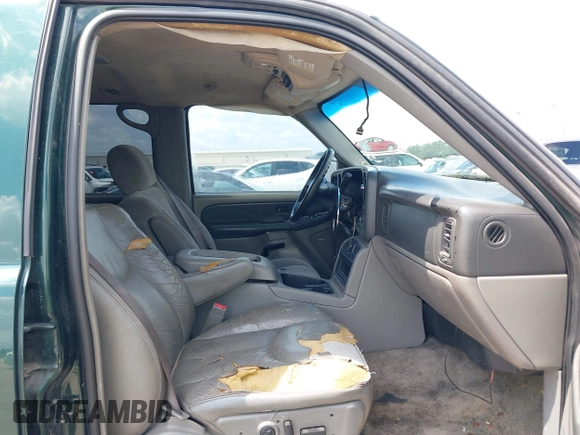 2003 Chevrolet Suburban LS with VIN 3GNEC16Z93G101439, listed as a IAAI auction lot 40360593 with 255,629 mi miles and . Bid and sale history available at DreamBid. Image 5.