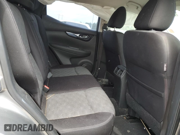 2017 Nissan Rogue SV with VIN JN1BJ1CP4HW013785, listed as a Copart auction lot 57387635 with 139,103 mi miles and Salvage title. Bid and sale history available at DreamBid. Image 11.
