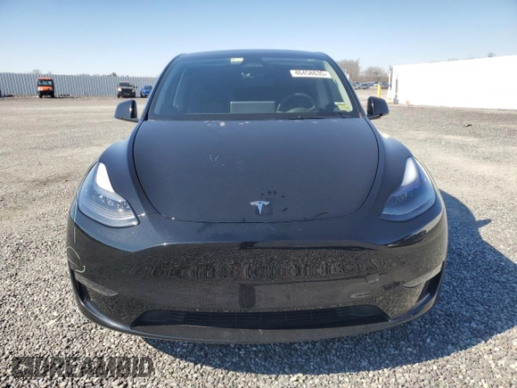 2023 Tesla Model Y Long Range with VIN 7SAYGDEE5PF892285, listed as a Copart auction lot 46458635 with 39,951 mi miles and Salvage Title. Bid and sale history available at DreamBid. Image 5.