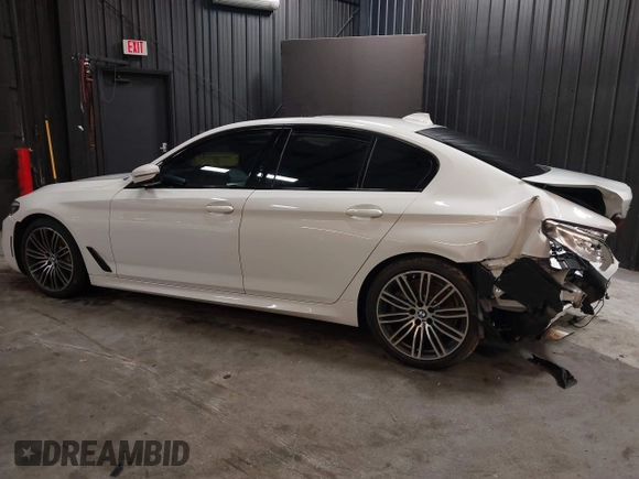 2019 BMW 5 Series 540i xDrive with VIN WBAJE7C55KWW19065, listed as a IAAI auction lot 41835435 with 45,087 mi miles and . Bid and sale history available at carsss.com. Image 3.