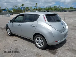 2012 Nissan LEAF SL with VIN JN1AZ0CP0CT018121, listed as a IAAI auction lot 42156923 with 116,605 mi miles. Bid and sale history available at carsss.com. Image 3.