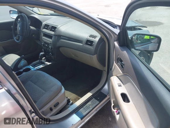 2012 Ford Fusion SEL with VIN 3FAHP0JA9CR200052, listed as a IAAI auction lot 42115789 with 141,963 mi miles and . Bid and sale history available at DreamBid. Image 5.