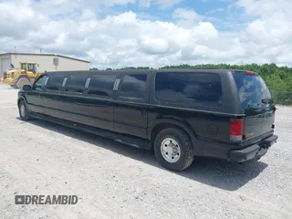 2005 Ford Excursion с VIN 1F1NU40S45EA15820, выставлен на аукционе IAAI как лот 42470100 с пробегом 124 004 миль миль и . История ставок и продаж доступна на DreamBid. Изображение 3.