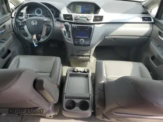 2016 Honda Odyssey Touring Elite с VIN 5FNRL5H99GB090100, выставлен на аукционе Copart как лот 52367795 с пробегом 60 615 миль миль и Списание • Salvage title. История ставок и продаж доступна на DreamBid. Изображение 8.