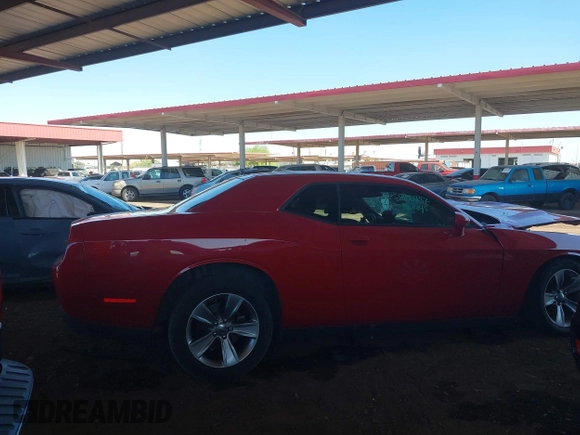 2016 Dodge Challenger SXT z VIN 2C3CDZAG6GH221453, wystawiony jako IAAI lot #42575318 z przebiegiem 120 160 mil mil oraz . Historia ofert i sprzedaży dostępna na DreamBid. Obrazek 13.