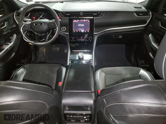 2023 Jeep Grand Cherokee Laredo z VIN 1C4RJHAG7PC620674, wystawiony jako Copart lot #45369315 z przebiegiem 31 754 mil mil oraz Szkoda całkowita • Salvage title. Historia ofert i sprzedaży dostępna na DreamBid. Obrazek 8.