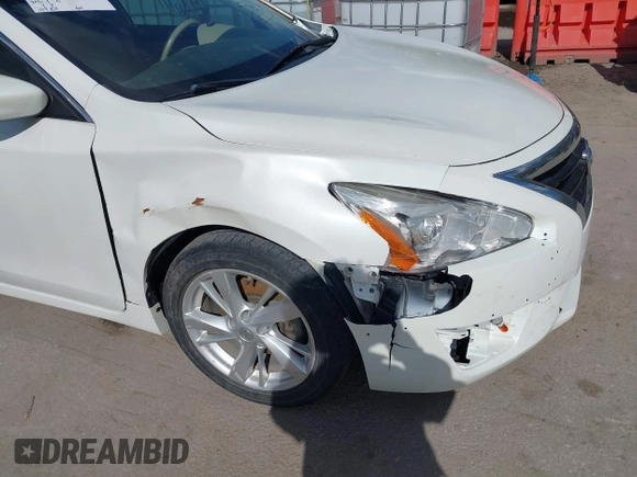 2013 Nissan Altima SL with VIN 1N4AL3AP1DC175943, listed as a IAAI auction lot 41986111 with 149,108 mi miles and . Bid and sale history available at DreamBid. Image 18.