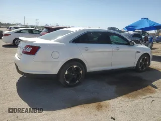 2010 Ford Taurus SHO z VIN 1FAHP2KT6AG105528, wystawiony jako Copart lot #61943515 z przebiegiem 110 544 mil mil oraz Czysty tytuł • Clean title. Historia ofert i sprzedaży dostępna na DreamBid. Obrazek 3.