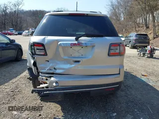 2015 GMC Acadia SLE with VIN 1GKKRPKD9FJ371544, listed as a IAAI auction lot 41745886 with 162,328 mi miles. Bid and sale history available at carsss.com. Image 17.
