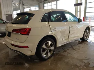 2023 Audi Q5 Premium Plus with VIN WA1BBAFY1P2020434, listed as a IAAI auction lot 40964961 with 26,606 mi miles and . Bid and sale history available at DreamBid. Image 4.
