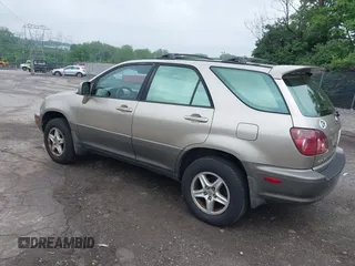 2000 Lexus RX 300 z VIN JT6HF10U8Y0144540, wystawiony jako IAAI lot #42262376 z przebiegiem 174 430 mil mil oraz . Historia ofert i sprzedaży dostępna na DreamBid. Obrazek 3.