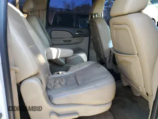 2009 Chevrolet Suburban LTZ with VIN 1GNFC36049R289037, listed as a Copart auction lot 79561634 with 181,419 mi miles and Clean title. Bid and sale history available at DreamBid. Image 11.