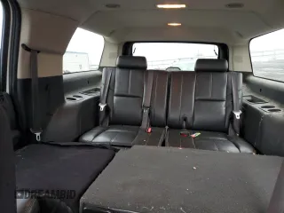 2013 GMC Yukon XL SLT z VIN 1GKS2KE74DR127036, wystawiony jako Copart lot #46916615 z przebiegiem 211 043 mil mil oraz Szkoda całkowita • Salvage title. Historia ofert i sprzedaży dostępna na DreamBid. Obrazek 10.