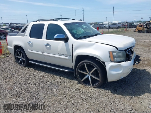 2008 Chevrolet Avalanche 3LT with VIN 3GNFK12328G218148, listed as a IAAI auction lot 42473513 with 179,954 mi miles and . Bid and sale history available at DreamBid. Image 1.