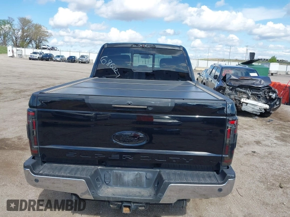 2018 Ford F-250 XL with VIN 1FT7W2BT0JEB59802, listed as a IAAI auction lot 42125940 with 73,654 mi miles and . Bid and sale history available at DreamBid. Image 6.